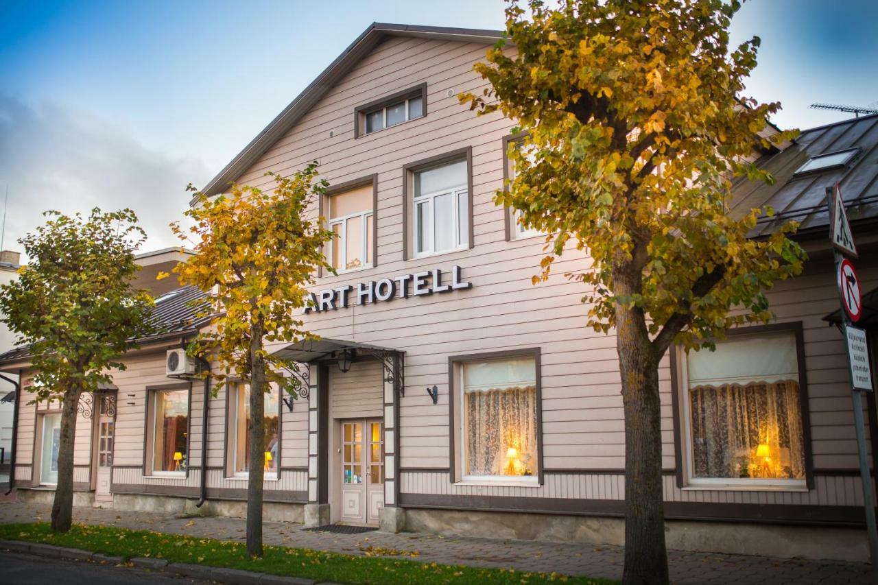 Art Hotell Раквере Екстериор снимка
